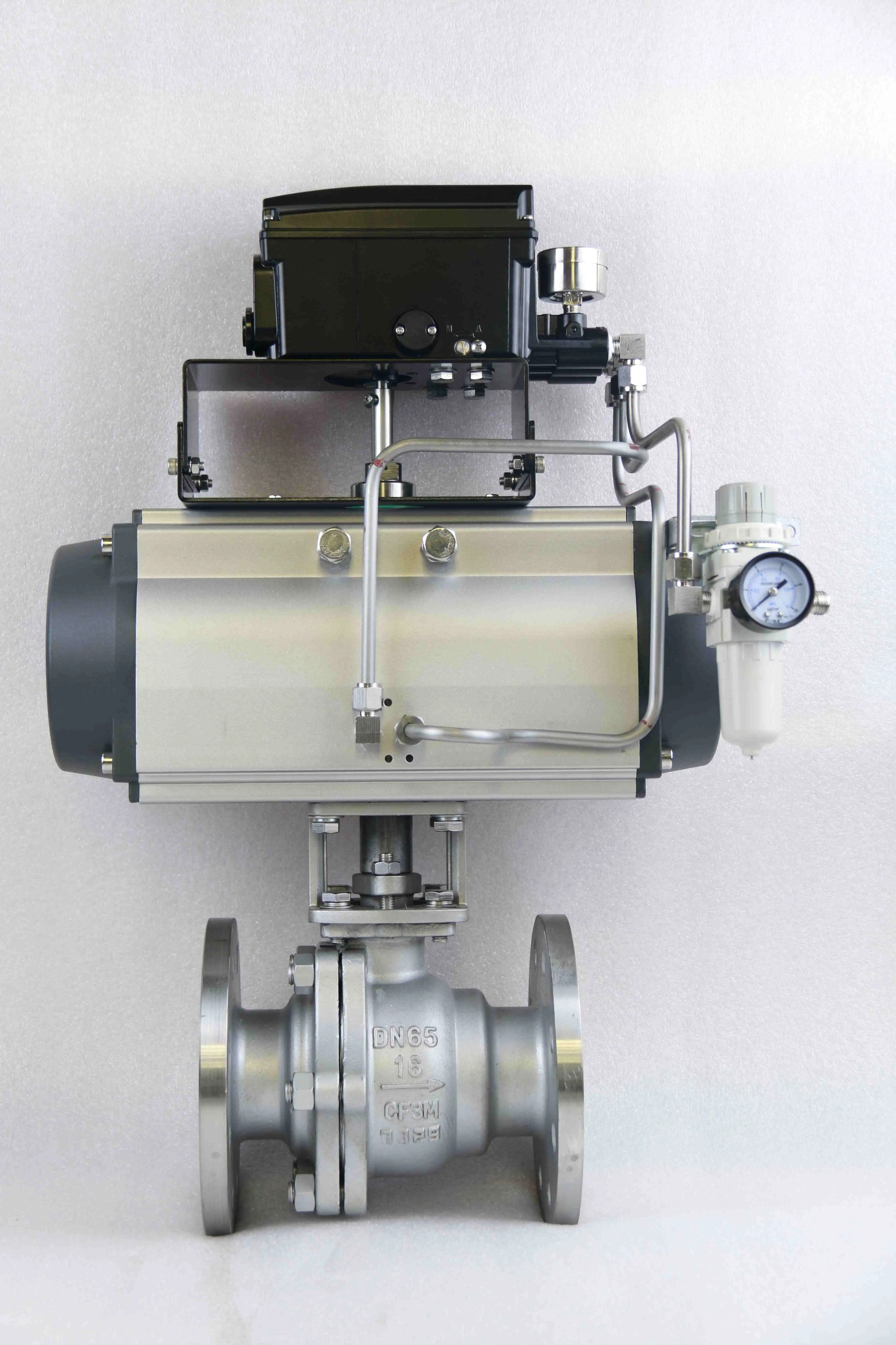 Pneumatic ball valve